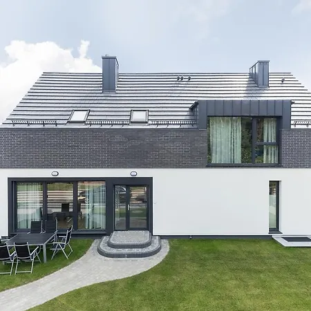 Holiday House Posejdon By Renters Prestige Dom wakacyjny Kołczewo