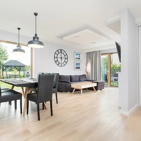 펜션 Holiday House Posejdon By Renters Prestige *
