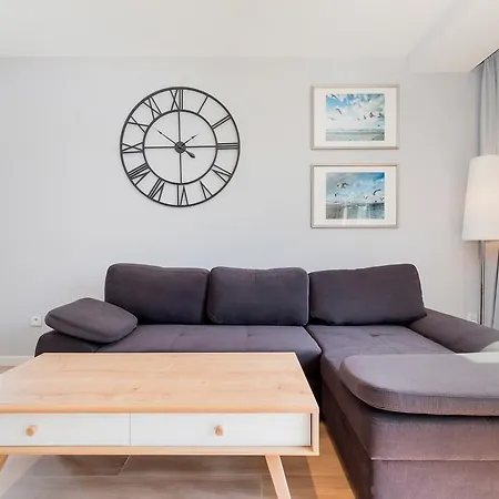 Holiday House Posejdon By Renters Prestige Kołczewo