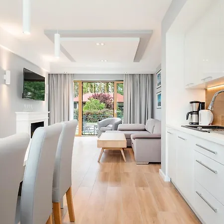 Holiday House Posejdon By Renters Prestige 펜션 *