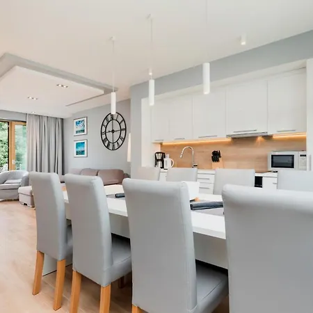 펜션 Holiday House Posejdon By Renters Prestige *