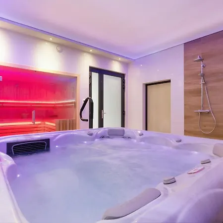Holiday House Posejdon By Renters Prestige 펜션