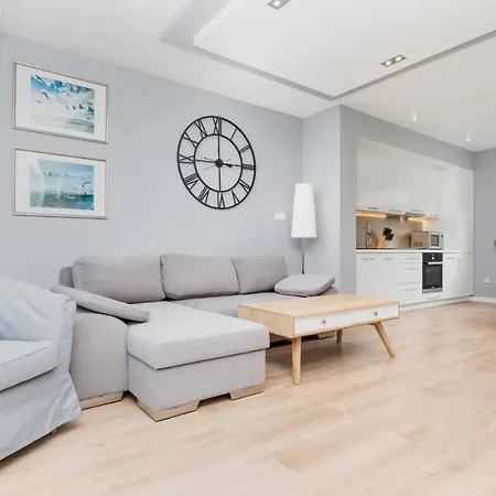 Holiday House Posejdon By Renters Prestige 펜션 쿠크제보